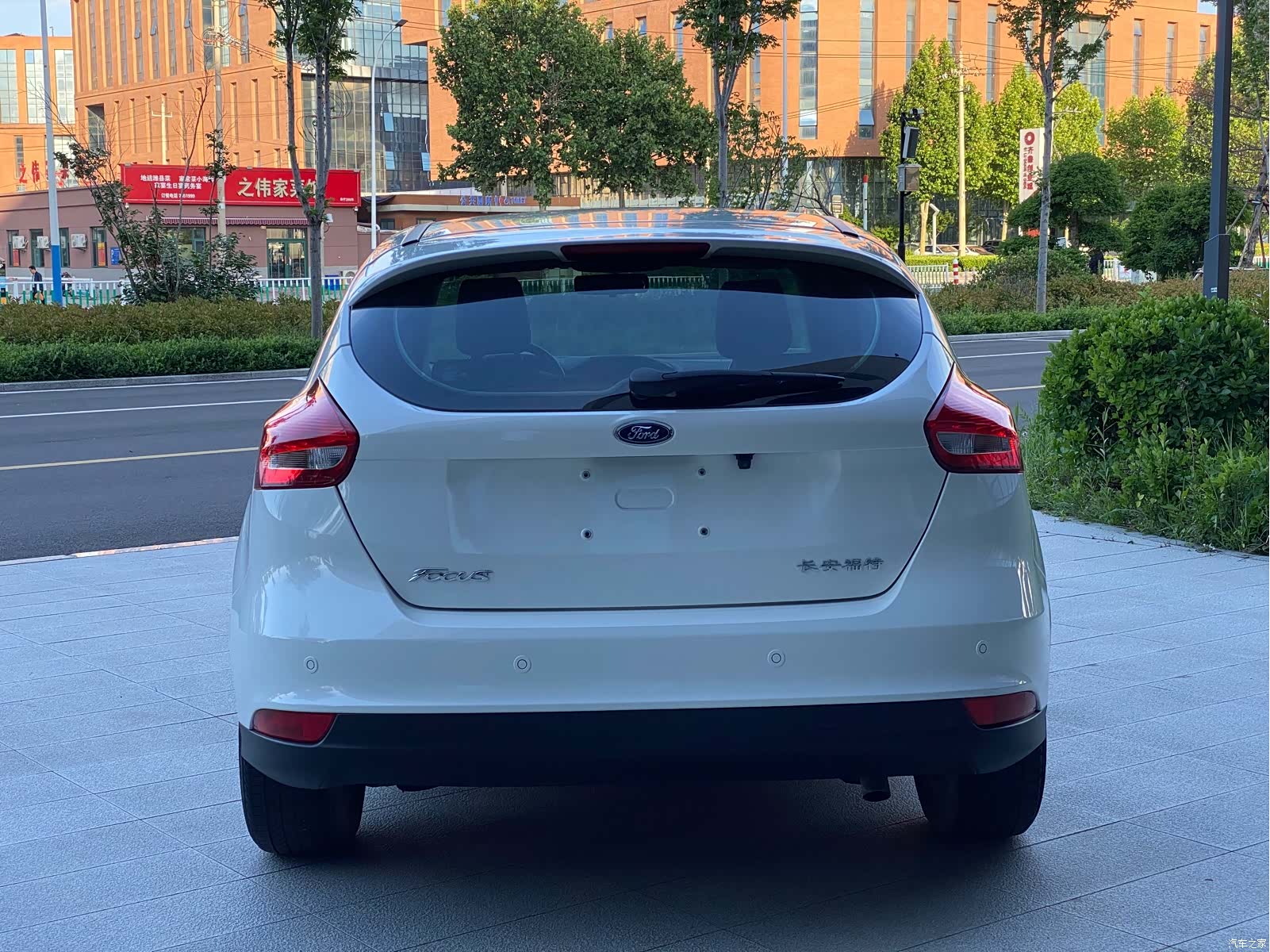 Ford Focus, 2016 8