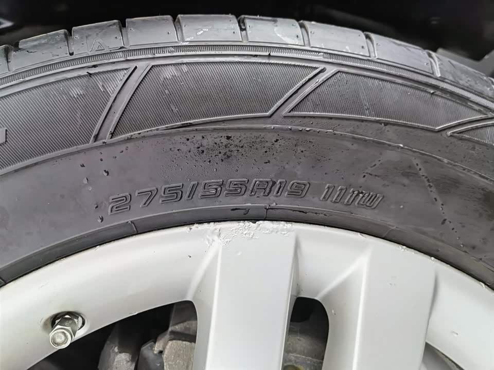 Mercedes-Benz GL grade