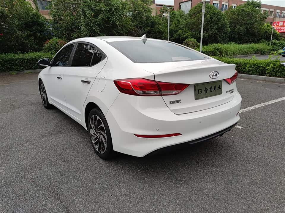 Hyundai Lead Hyundai Lead