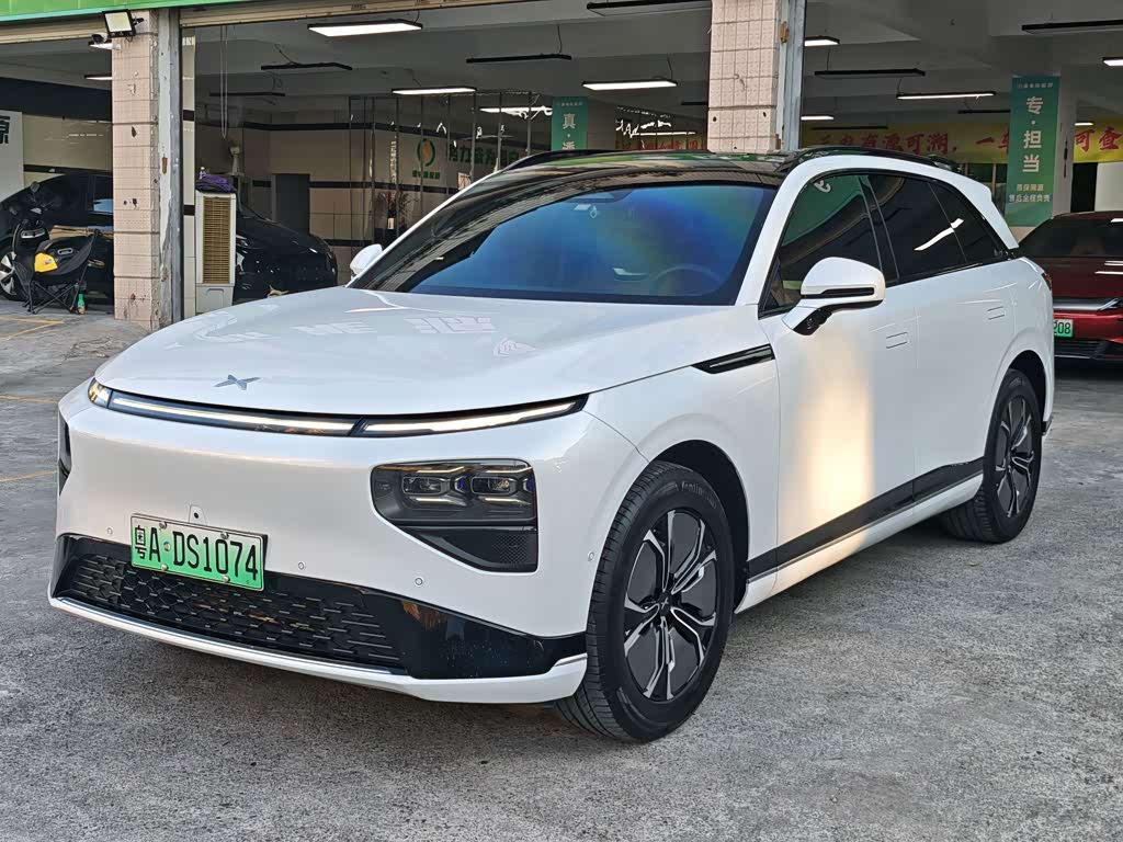 Xpeng G9