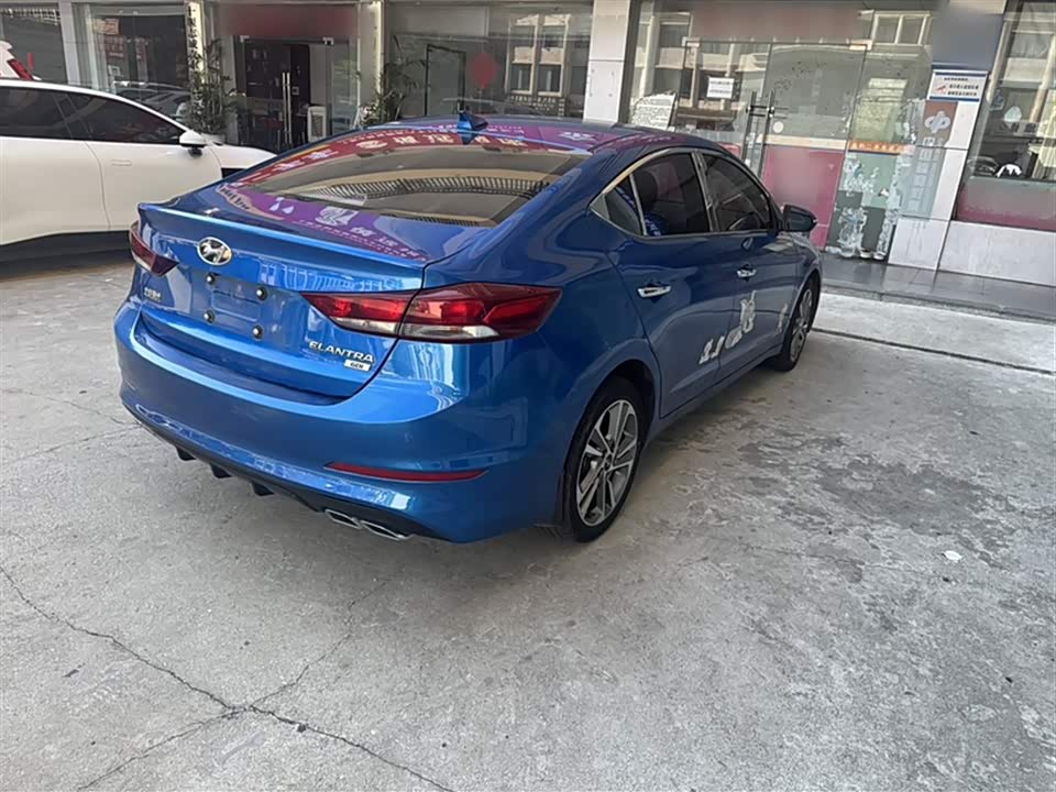Dongfeng Shiyan Car