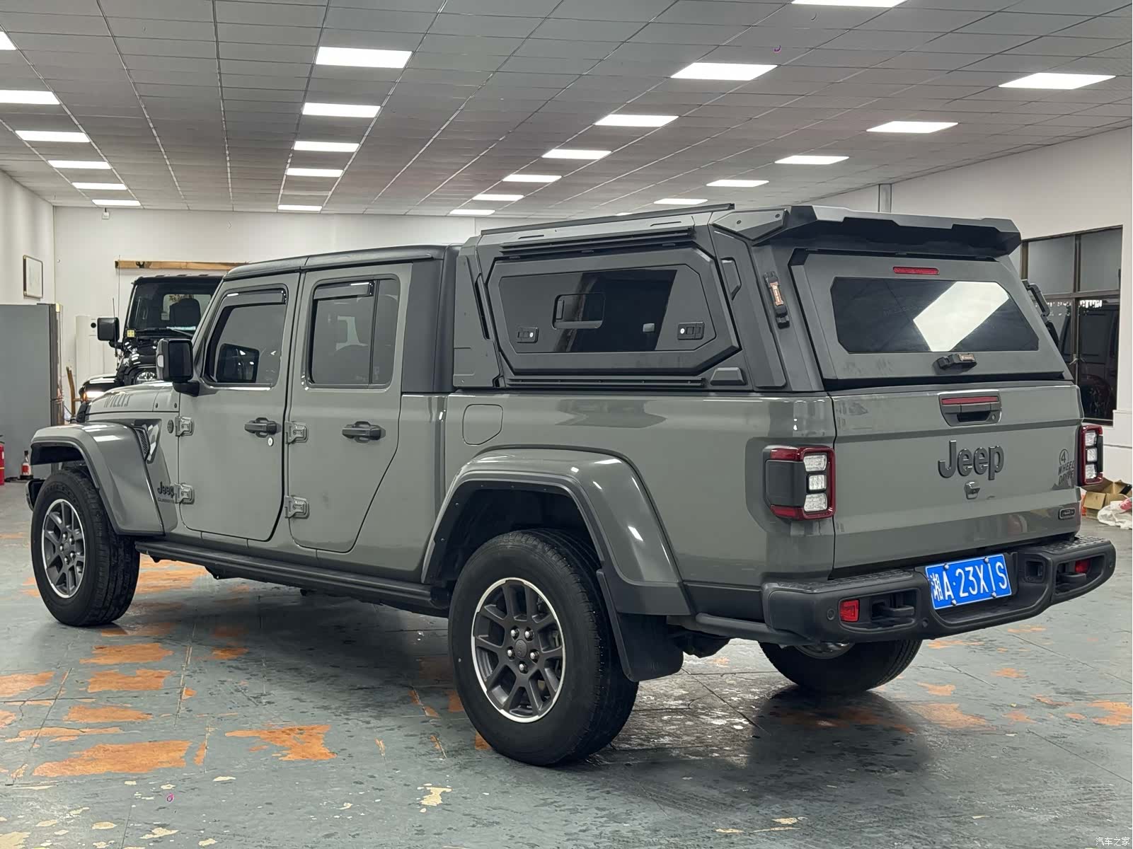 Jeep Gladiator, 2022 все фото