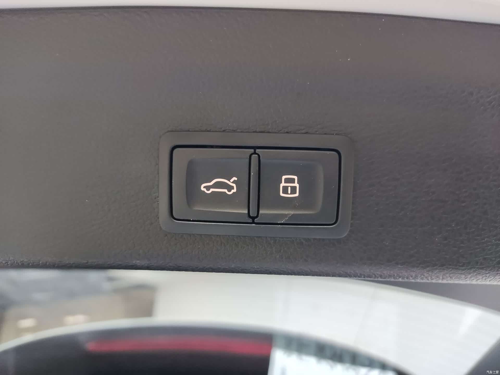 Audi Q3, 2022 10