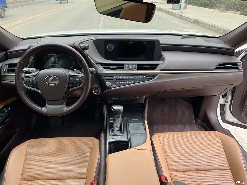 Lexus ES, 2021 8