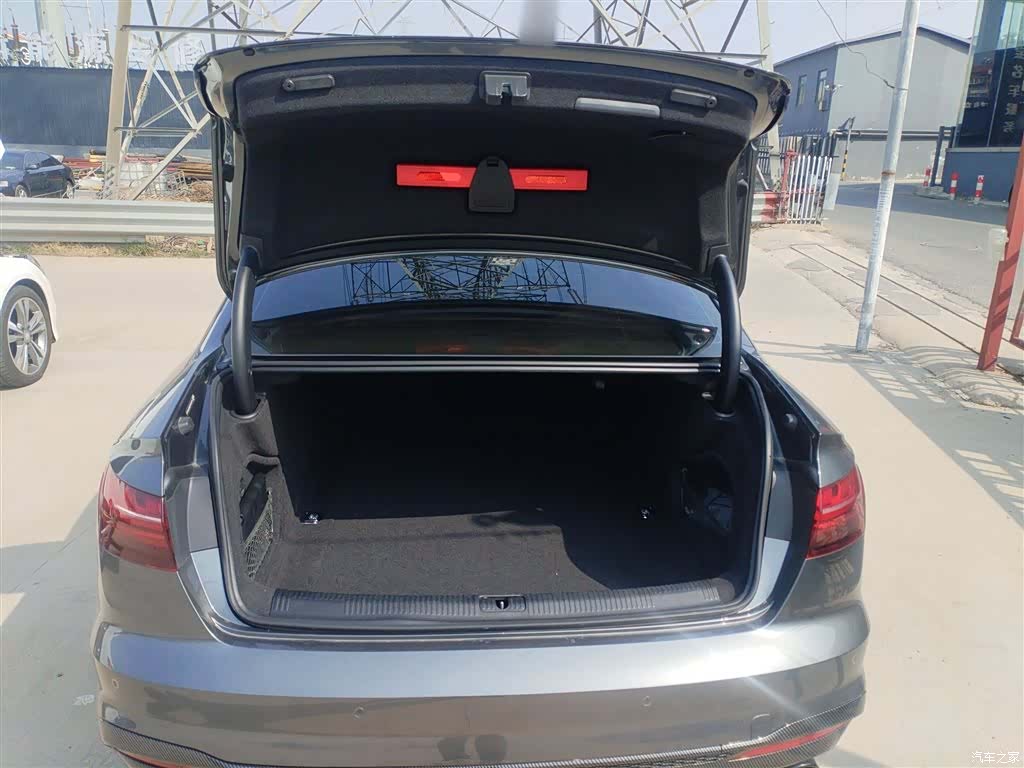 Audi A4L, 2023 19