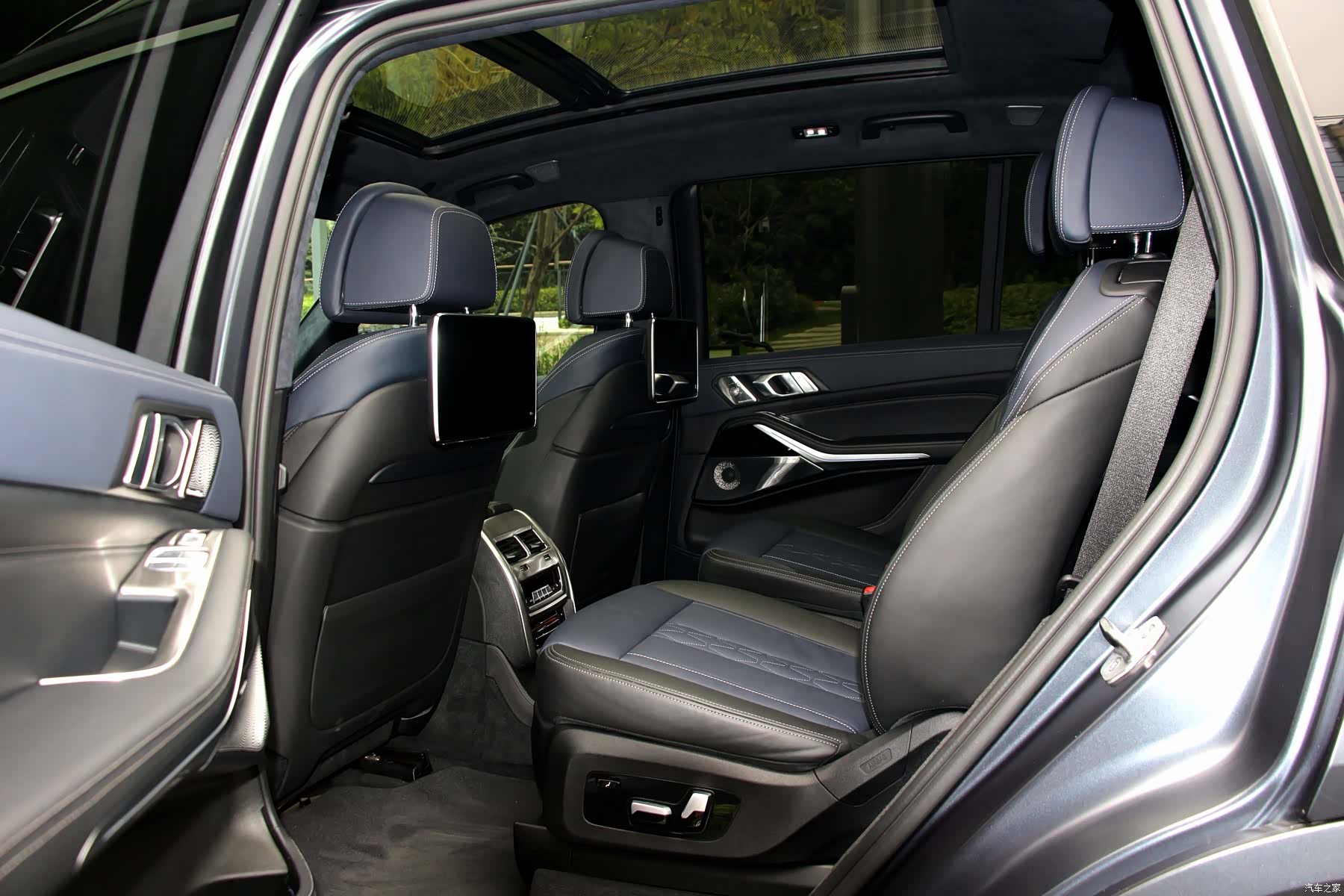 BMW X7, 2021 6