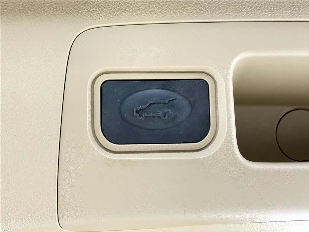 Buick GL8, 2019 19