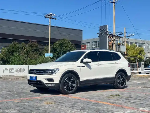 Volkswagen Tiguan L 2021 — купить из Китая под заказ