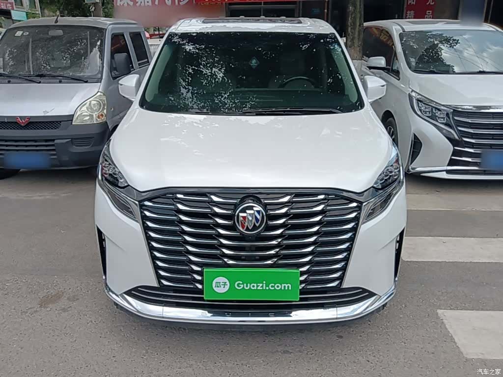 Buick GL8, 2023 3