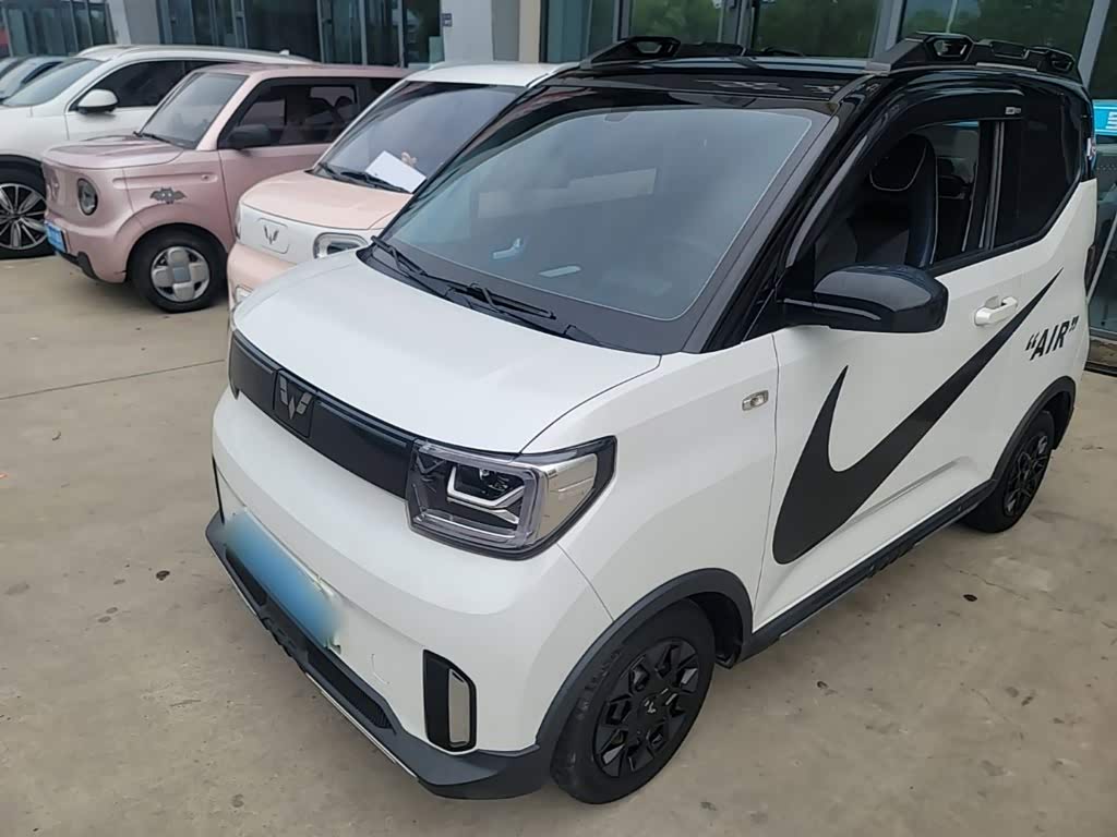 Wuling Mini EV