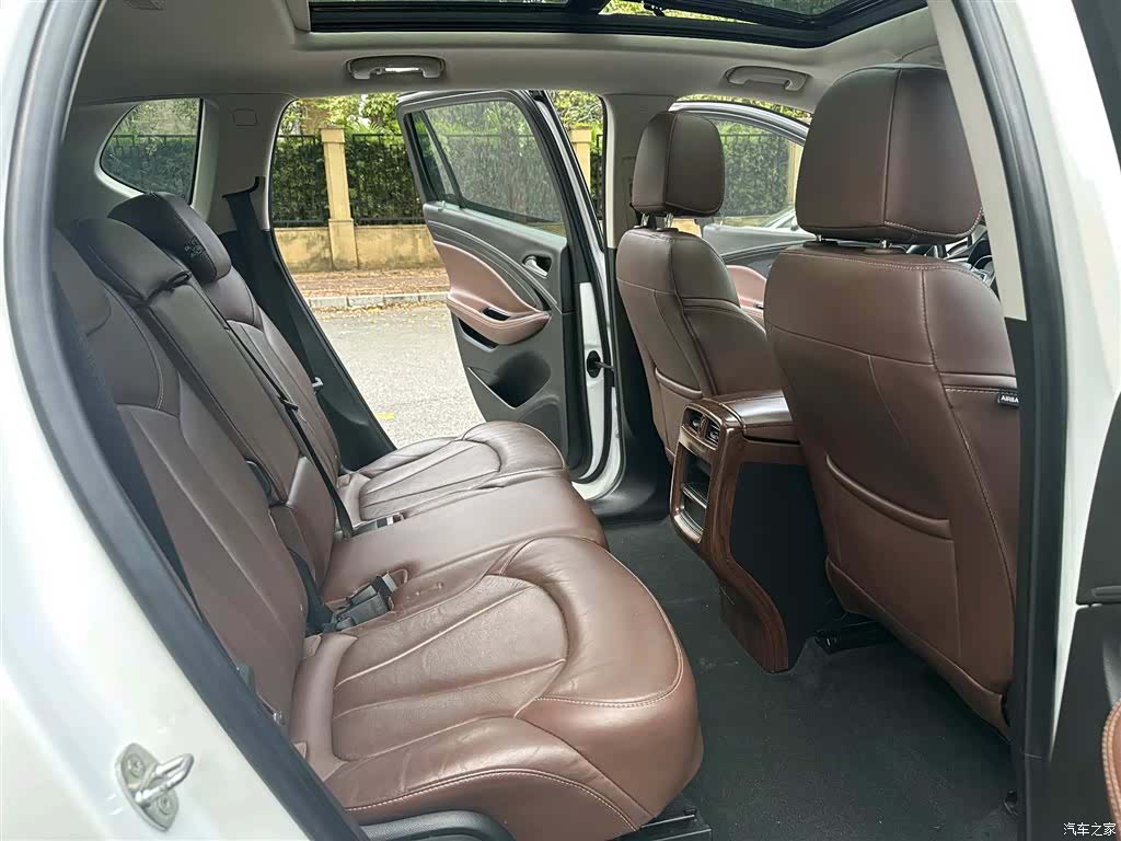 Buick Envision Plus, 2020 11