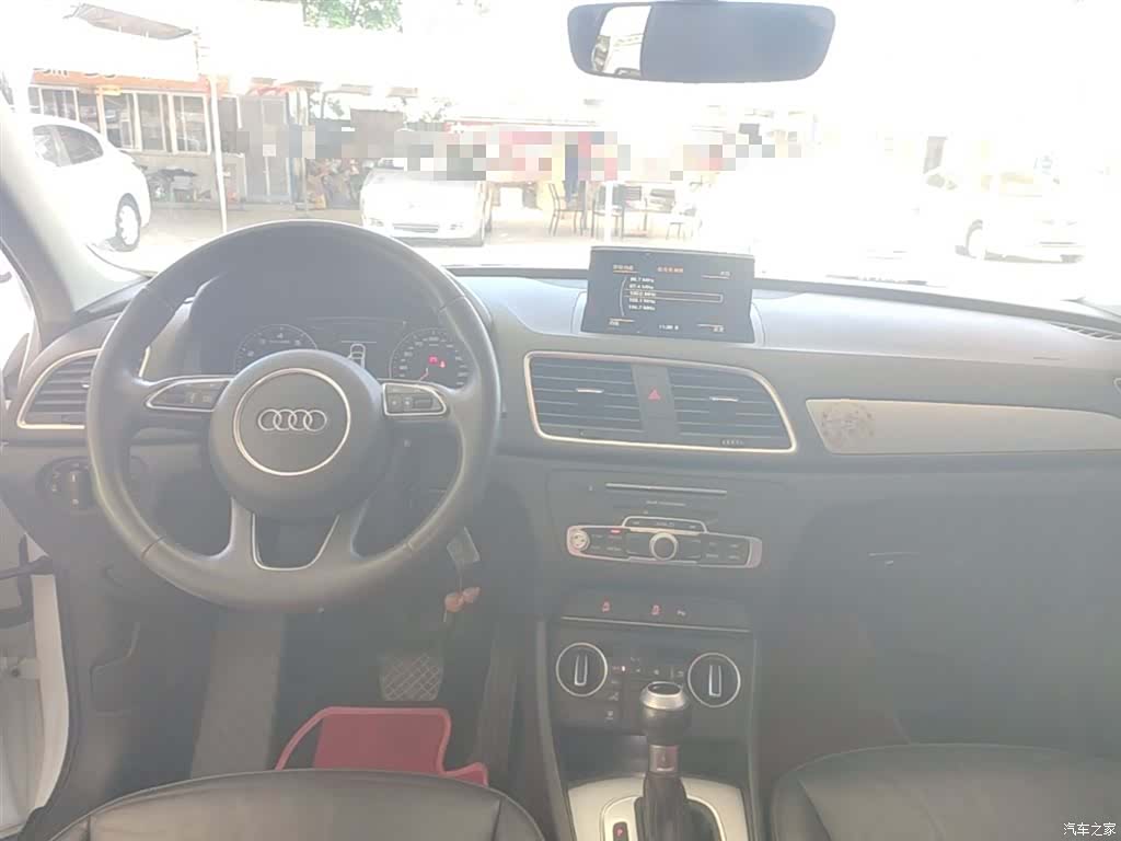 Audi Q3, 2018 10
