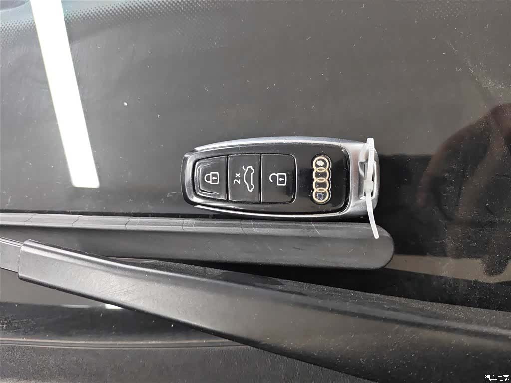 Audi Q7, 2023 9