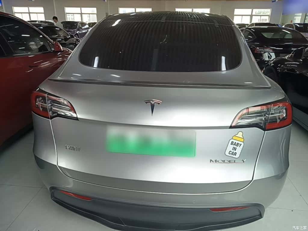 Tesla Model Y, 2022 6