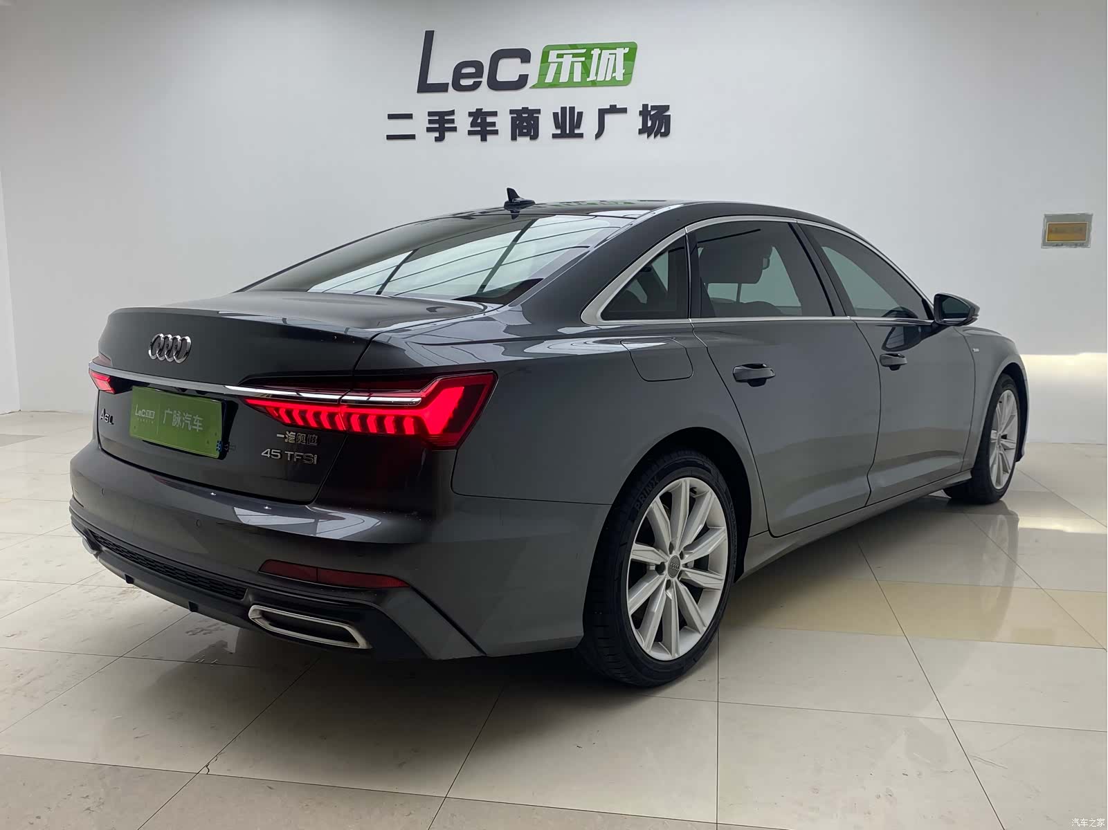 Audi A6L, 2022 4