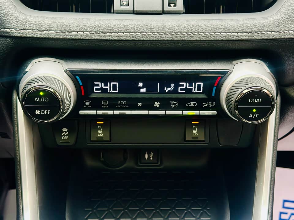 Toyota RAV4 Rongfang