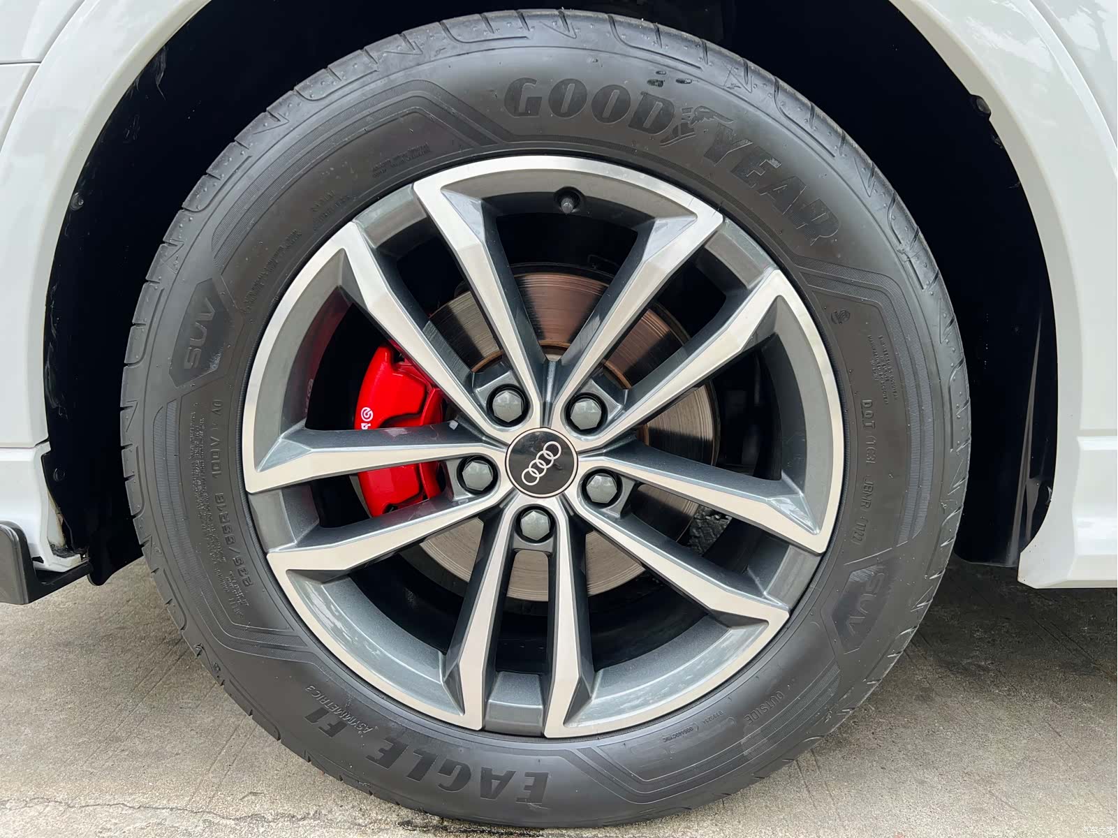 Audi Q3, 2022 11