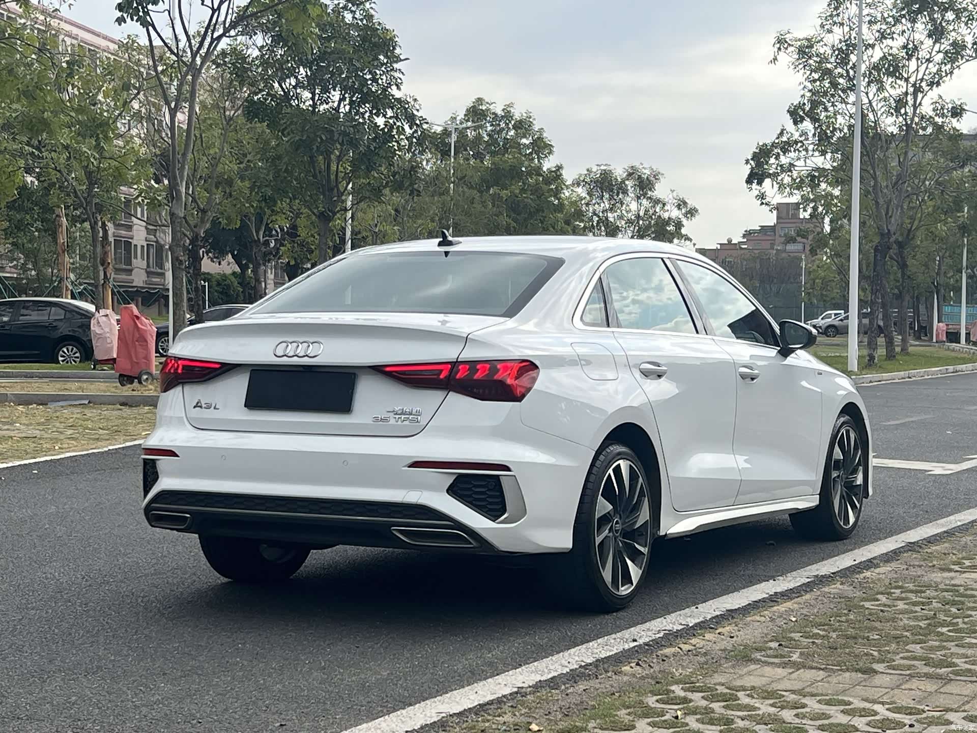 Audi A3, 2023 все фото