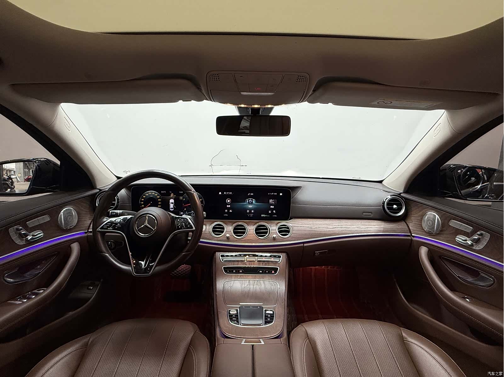 Mercedes-Benz E-Class, 2022 все фото