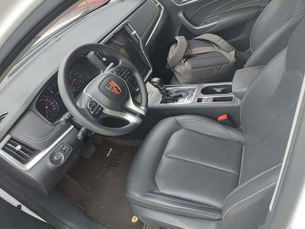 Roewe i6, 2019 15