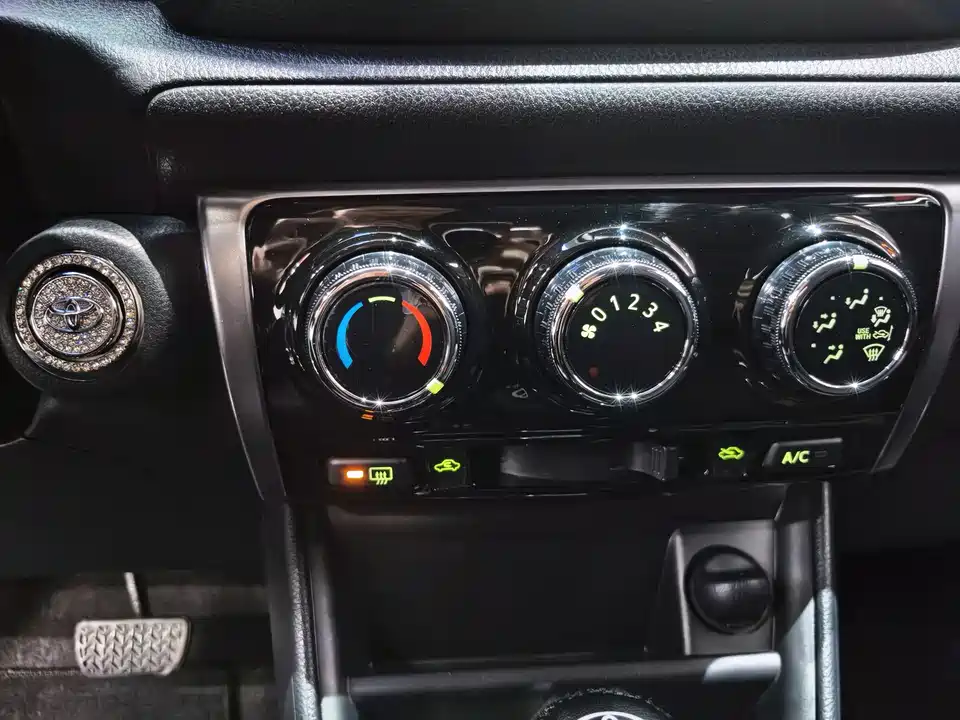 Toyota YARiS L Zhixuan