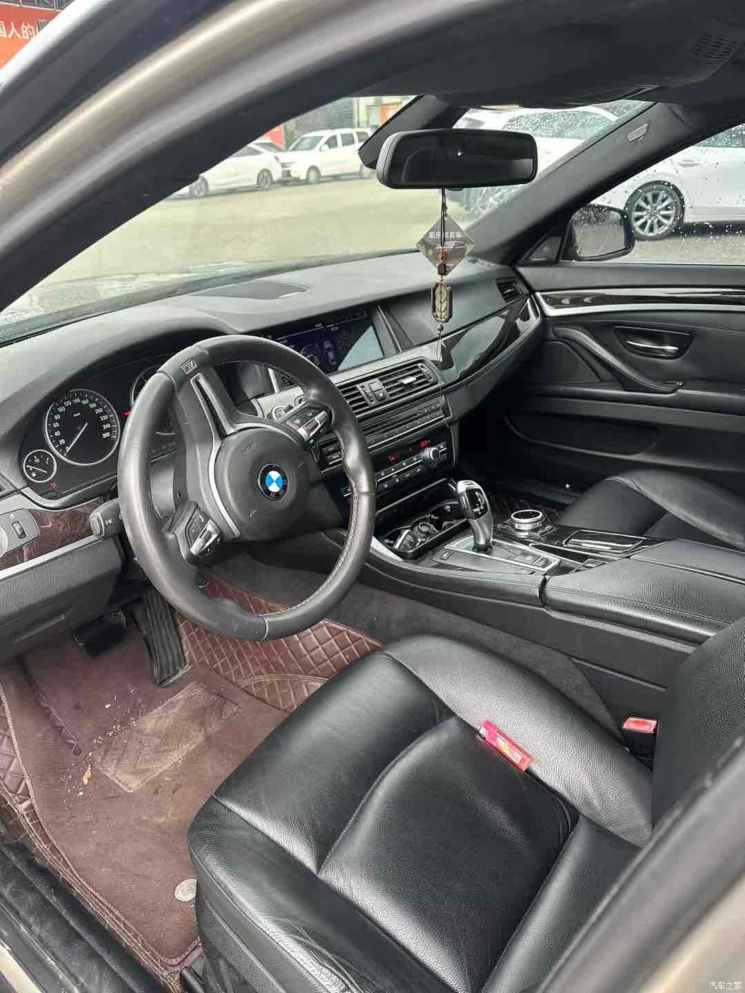 BMW 5 Series, 2011 8