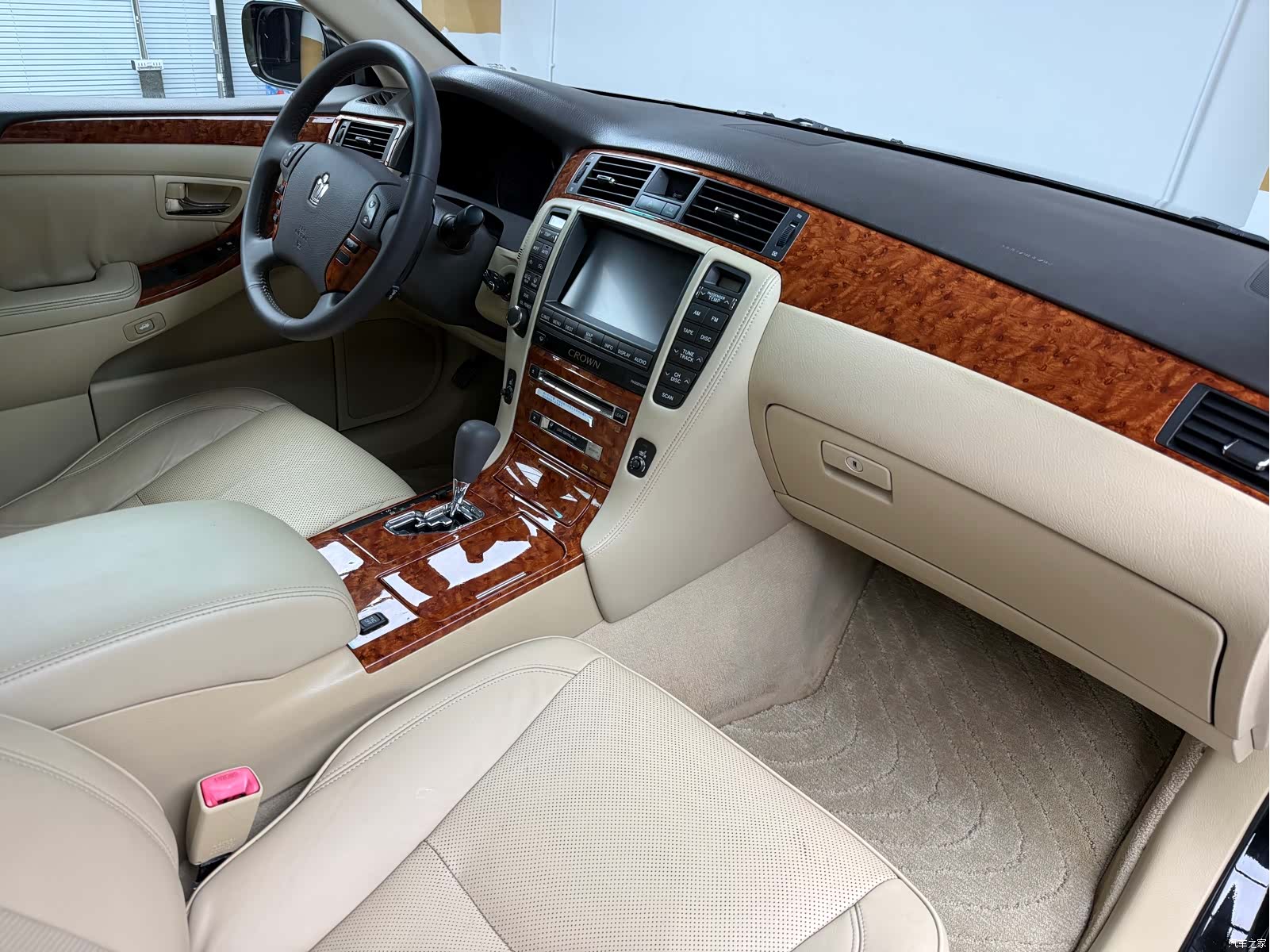 Toyota Crown, 2009 14