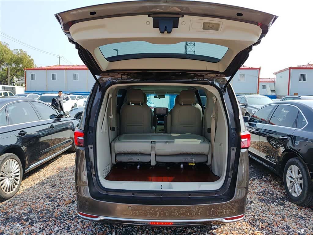 Buick GL8, 2023 15