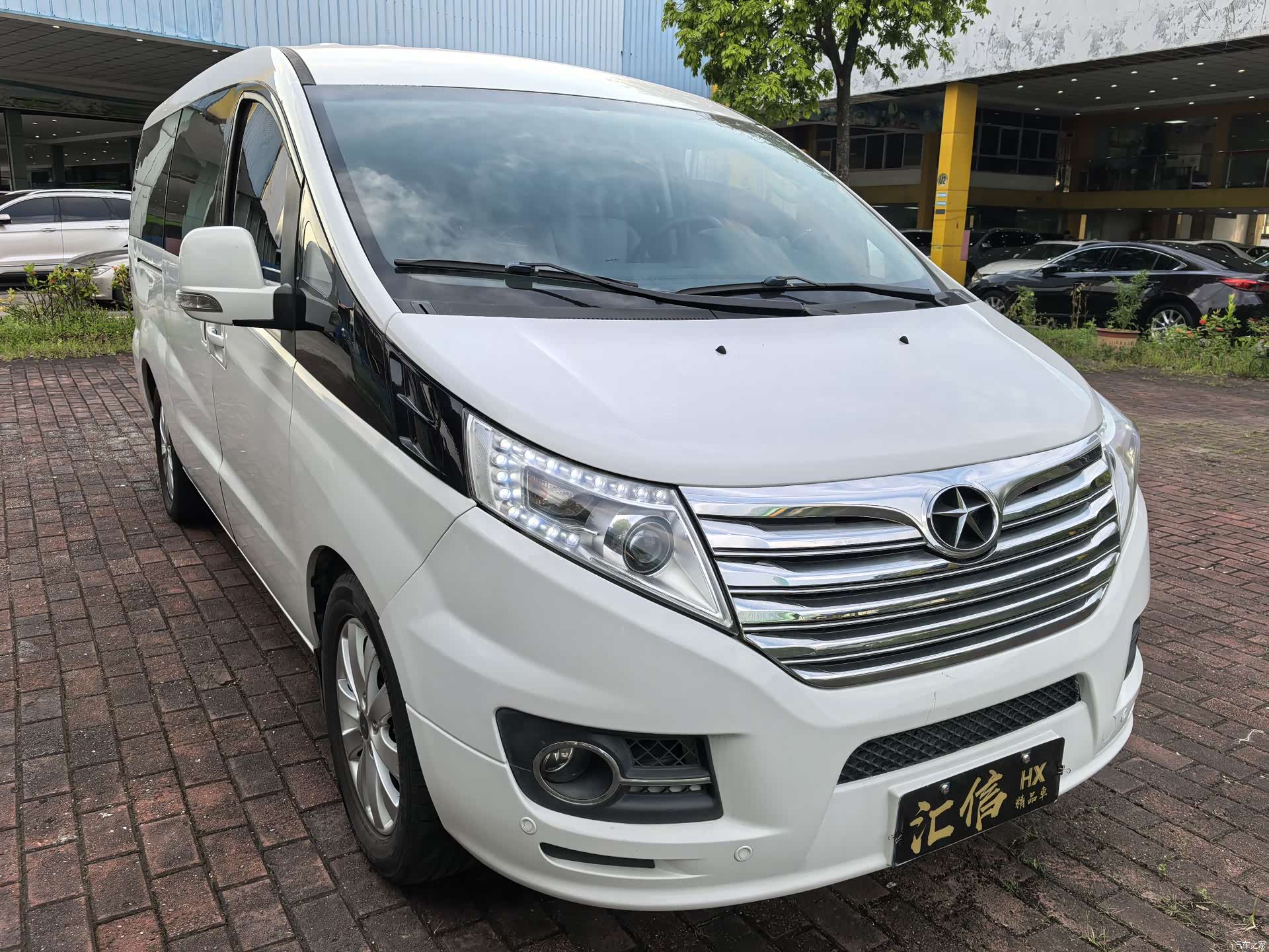 JAC M5, 2017 3