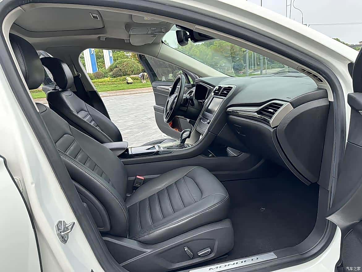 Ford Mondeo, 2014 10