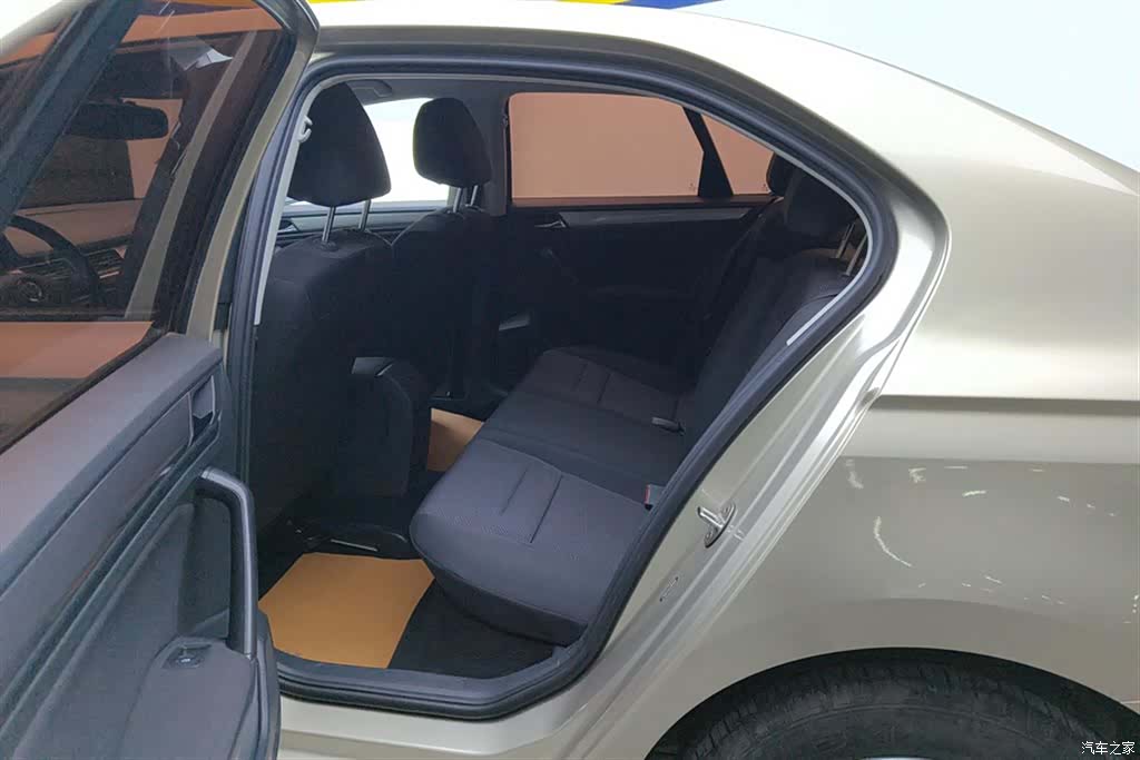 Volkswagen Bora, 2017 11