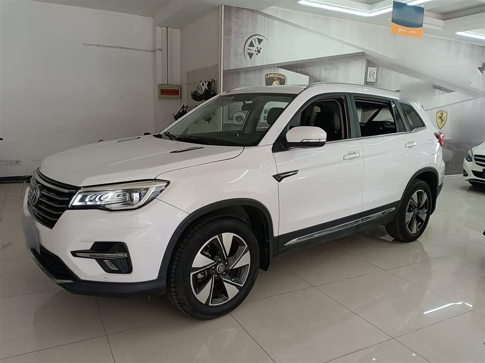 Changan CS75