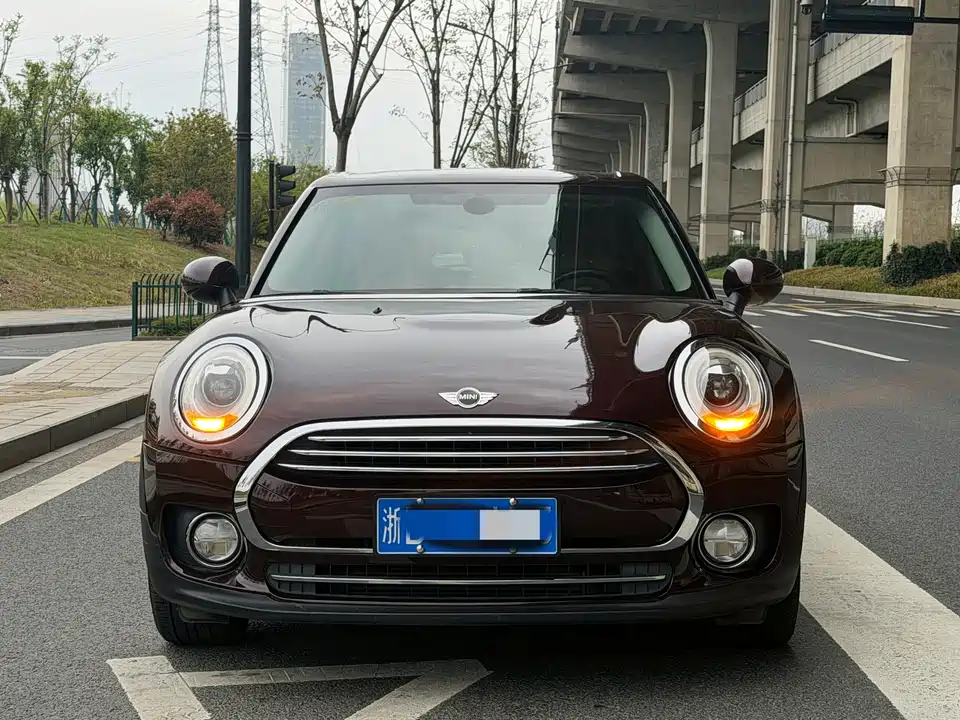 MINI CLUBMAN