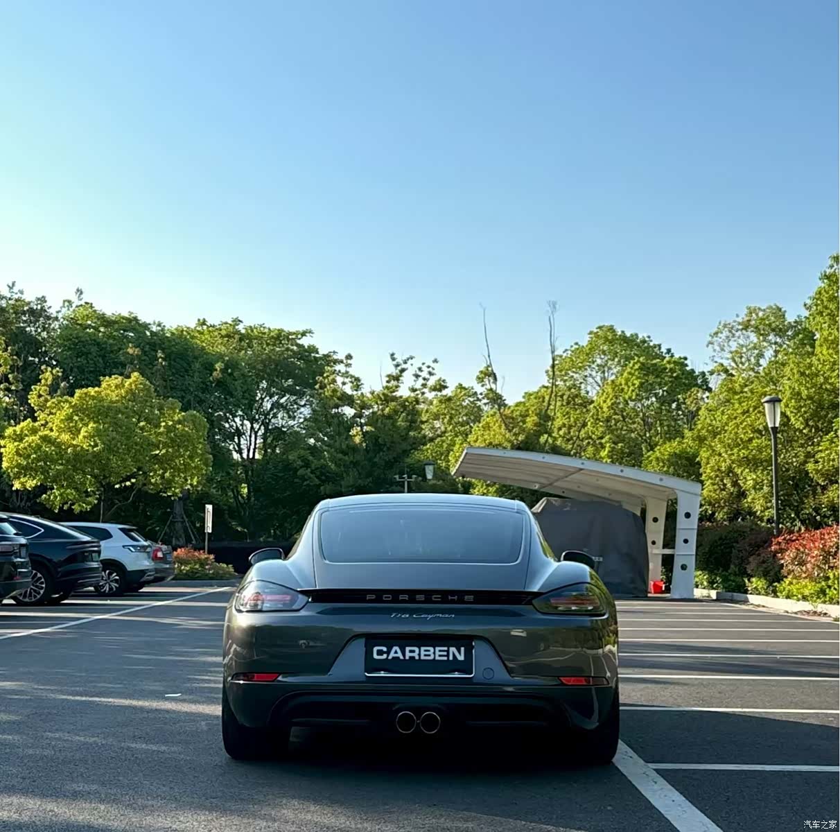 Porsche Cayman, 2021 3