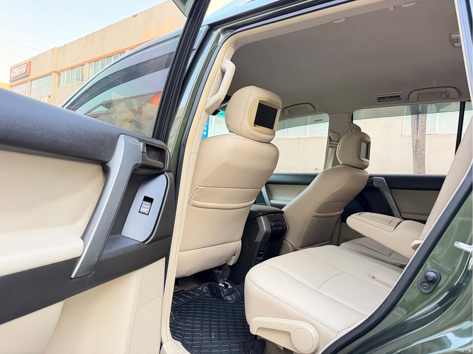 Toyota Prado, 2010 8