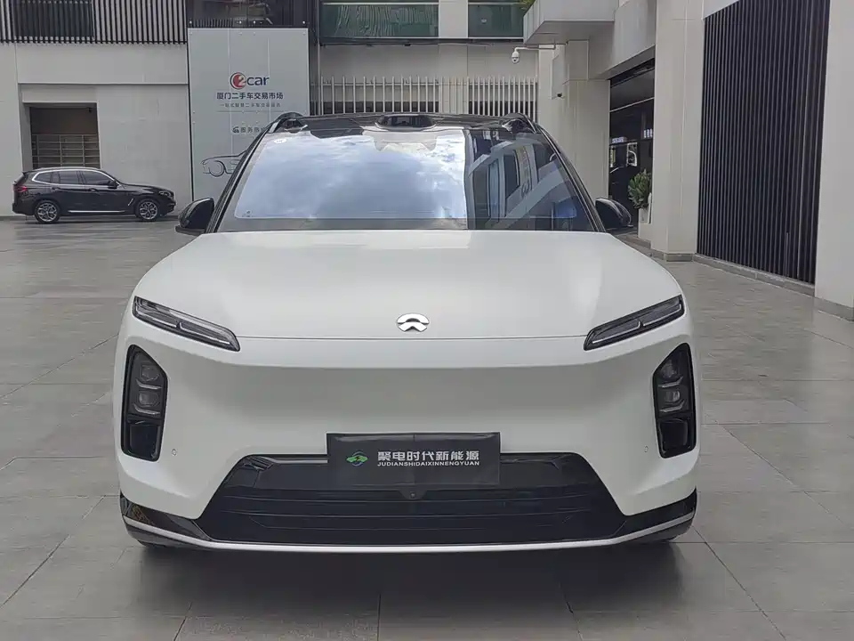 NIO ES6