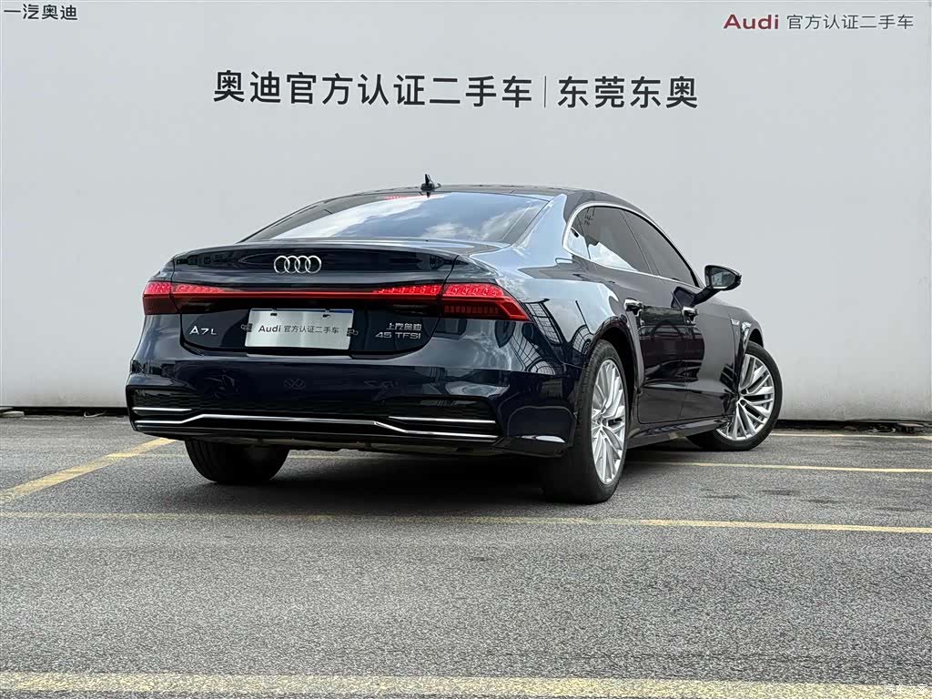 Audi A7L, 2023 4