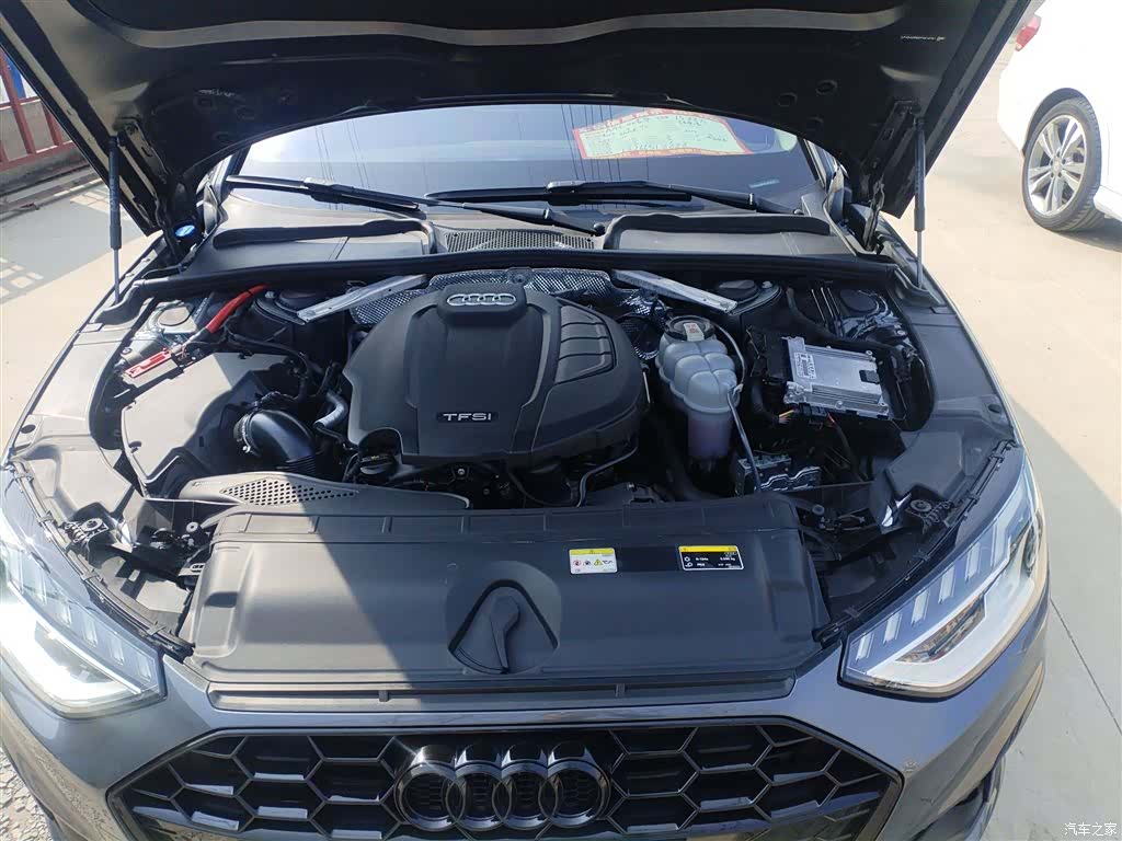 Audi A4L, 2023 20