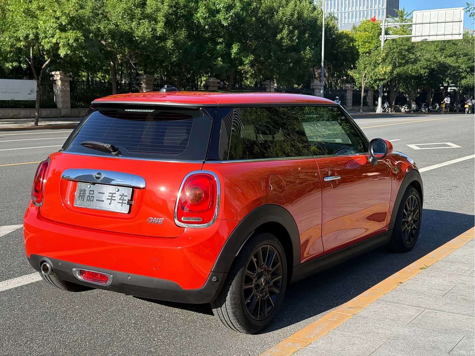 Mini ONE, 2019 7