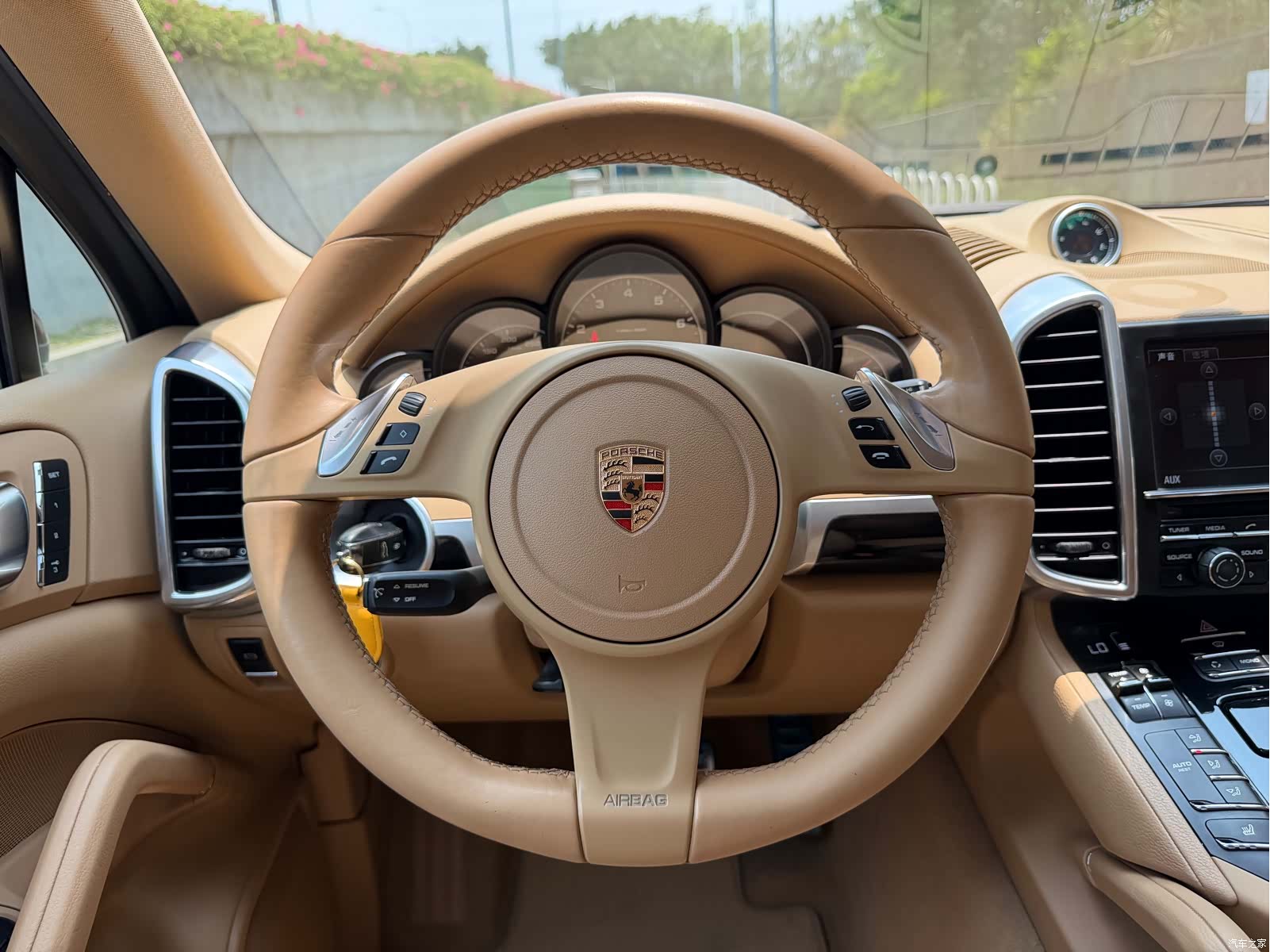 Porsche Cayenne, 2012 18
