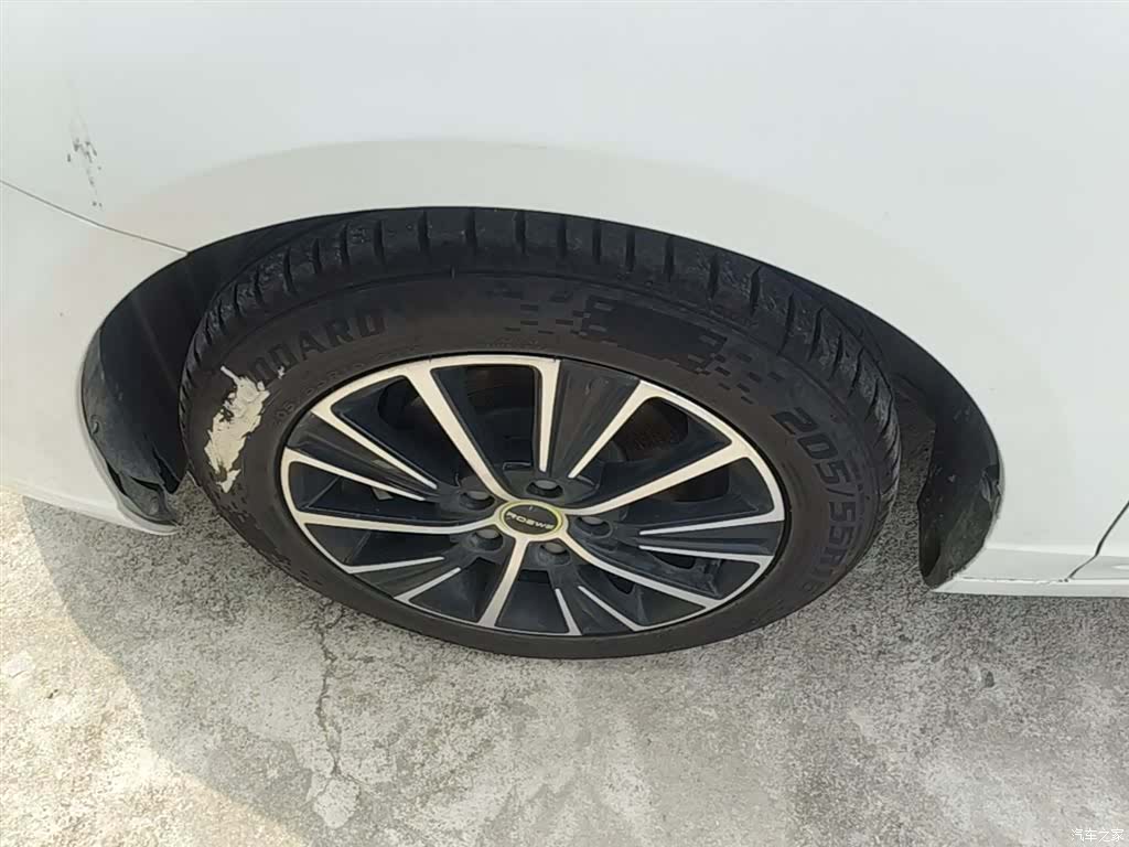 Roewe i5, 2023 23