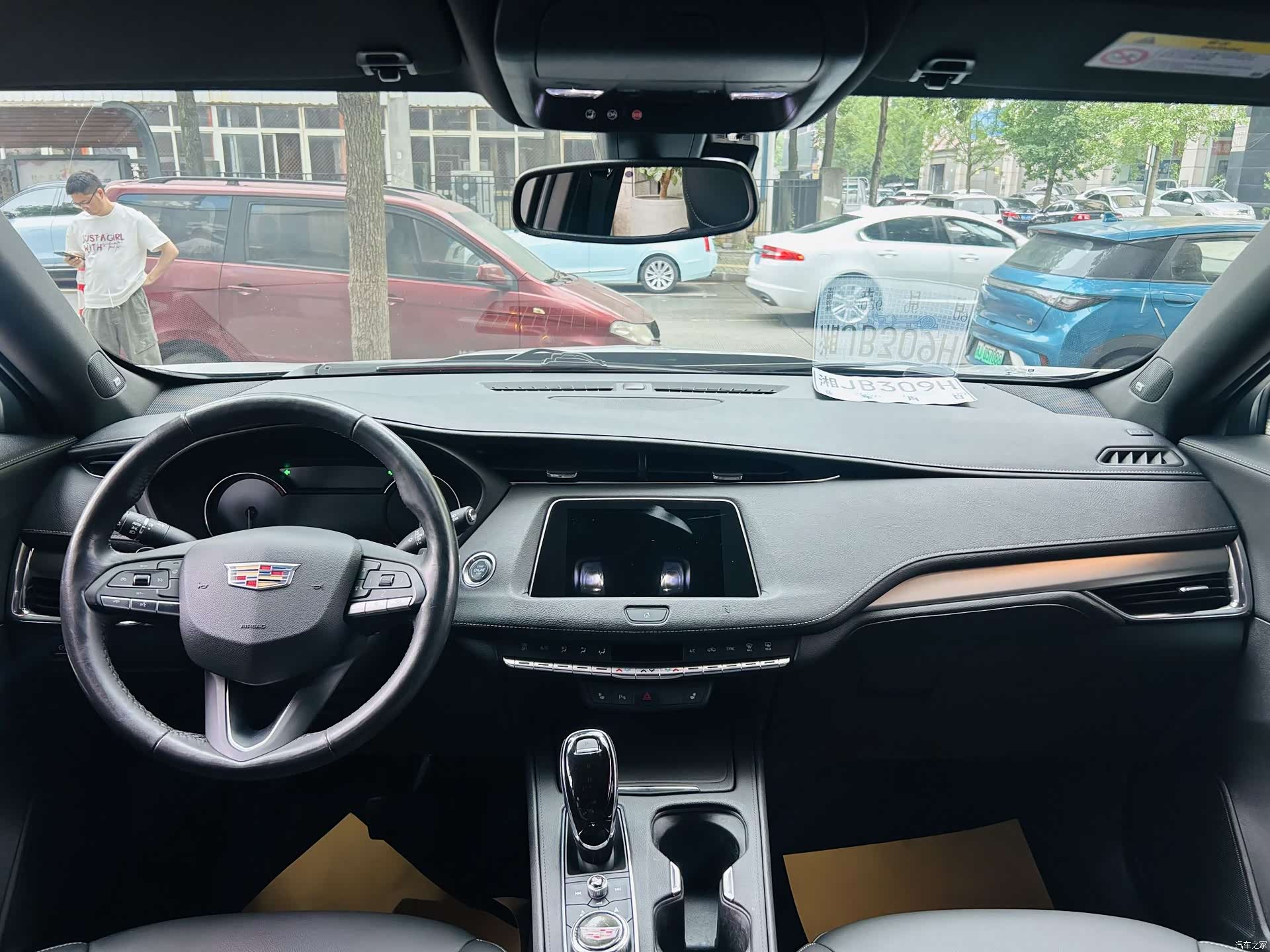 Cadillac XT4, 2020 12