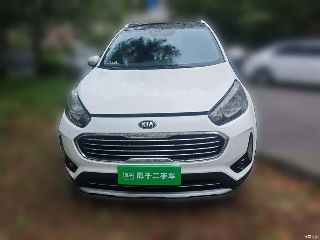 Kia KX3, 2016 24
