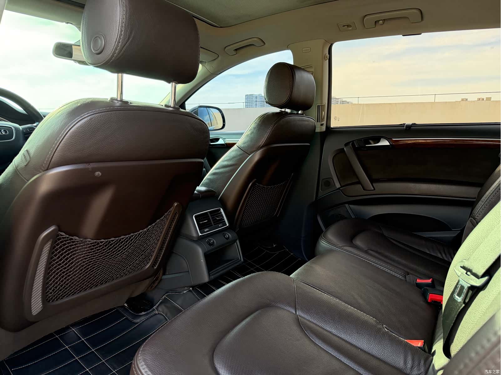Audi Q7, 2014 7