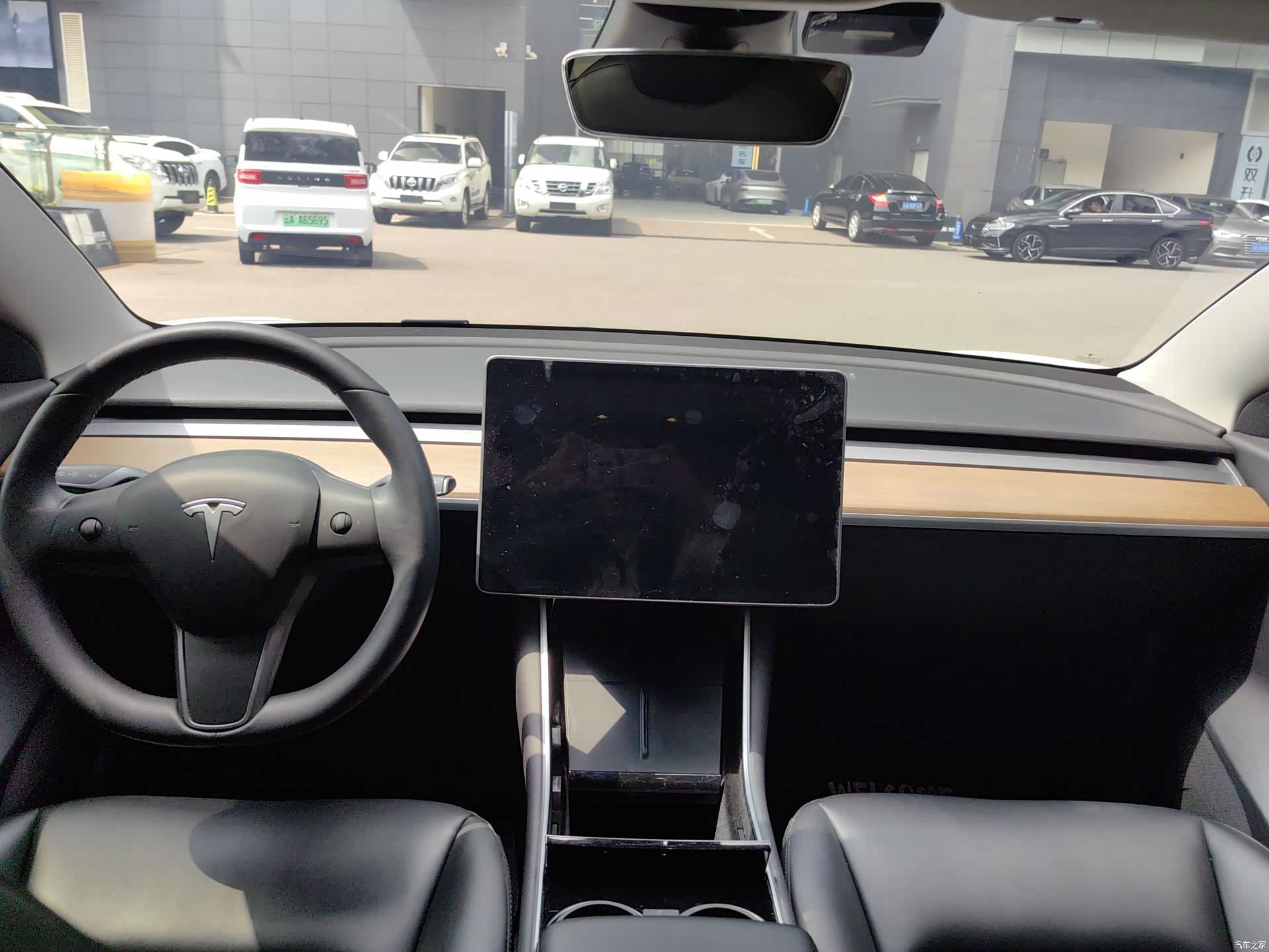 Tesla Model 3, 2020 все фото