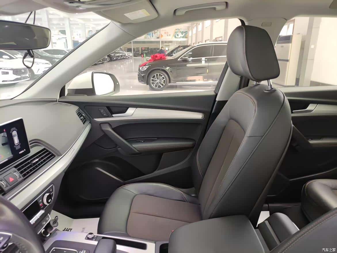 Audi Q5L, 2019 24