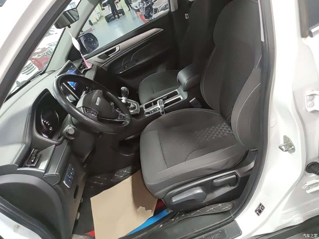 Haval M6, 2021 15
