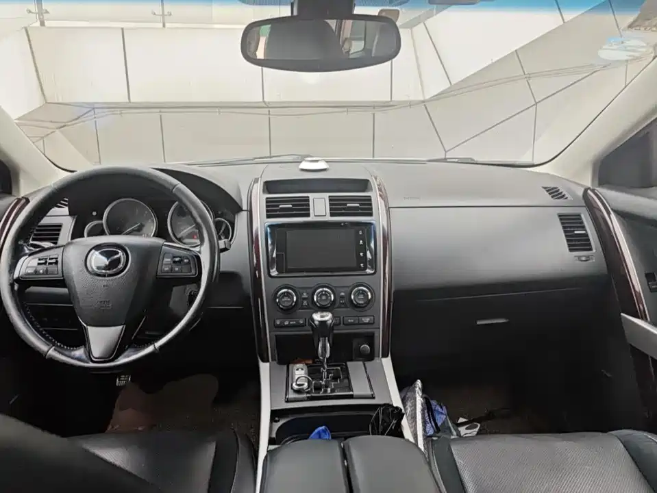 Mazda CX-9