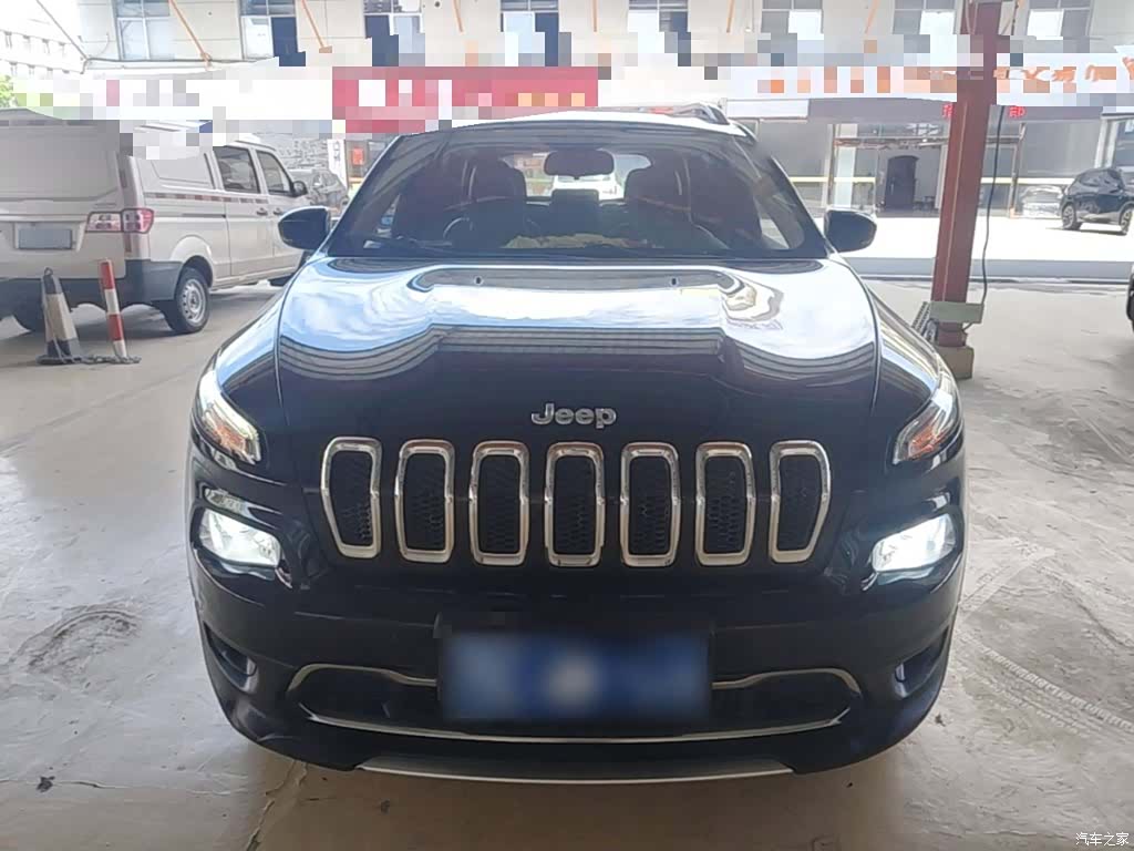 Jeep Cherokee, 2016 3