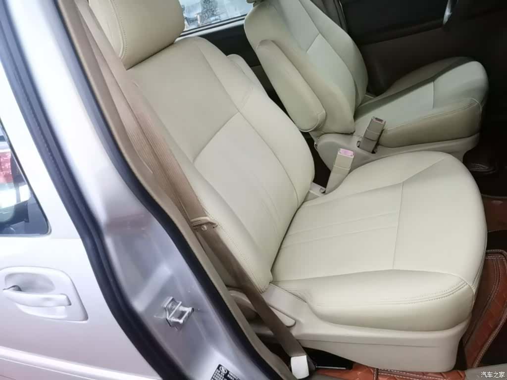 Buick GL8, 2016 25